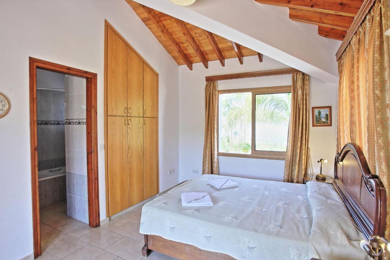 Marilena Sunset Villa 2 Agia Marina  Exteriör bild