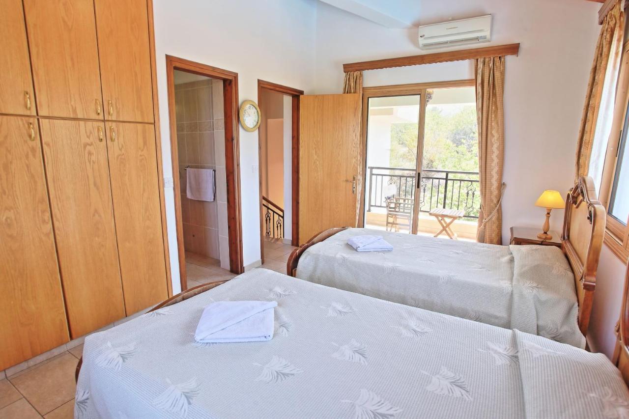 Marilena Sunset Villa 2 Agia Marina  Exteriör bild